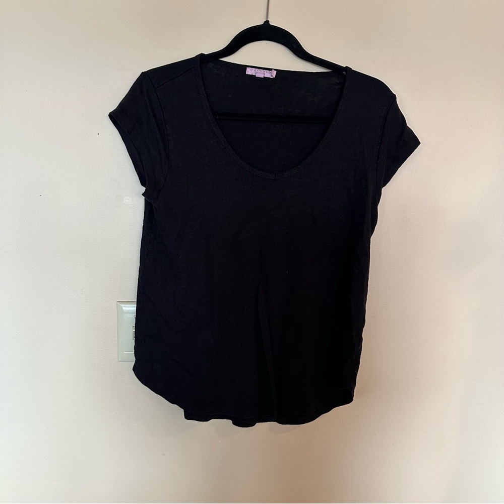 Black Linen Scoop Neck Tee size M